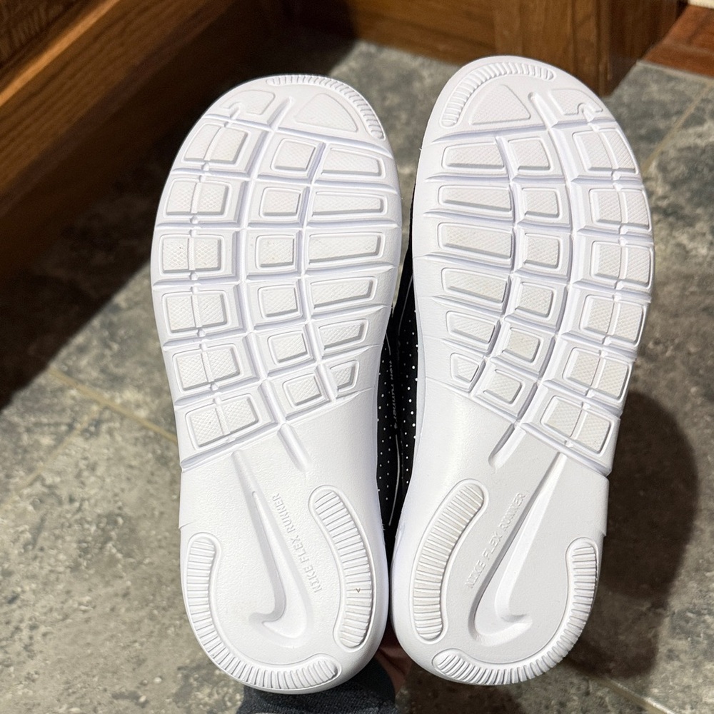 NWOB Kids' Nike Flex Runner 4 Slip On Shoes - Picture 6 of 6